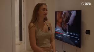 Anna Polly death: Popular porn star dies while filming threesome scene on  balcony | news.com.au — Australias leading news site