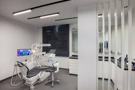 Bati Orthodontic Dental Polyclinic Slasharchitects Dentist Office Design Dental Office Design Space Interiors