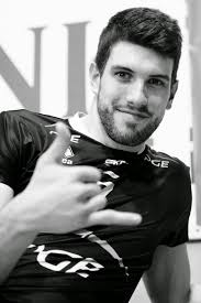 Suivez l'évolution de l'épidémie de coronavirus / covid19 dans le monde. Facundo Conte Biography