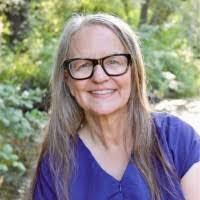 Phyllis Colon's Instagram, Twitter & Facebook