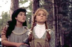 Diana And Anne Determined To Take The Shortcut And Just As Determined To Not Let Gil Help Green Gables Anne Of Green Anne Of Green Gables