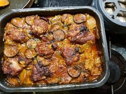 Cuisses De Poulet Faciles Et Qui Changent Recette Recette Cuisse Poulet Recettes De Cuisine Recette Poulet