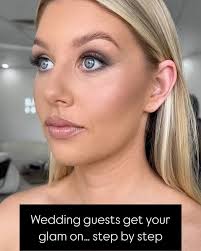 HOLLY MUDGE MAKEUP ARTIST