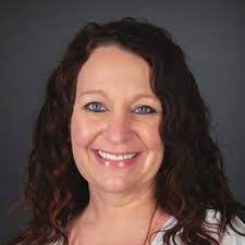 Alice Weingartner's Instagram, Twitter & Facebook