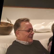 Rebecca Armour's Instagram, Twitter & Facebook