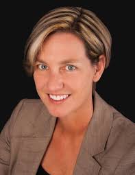 Holly Dickinson Realtor