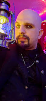 I LOVE BOUDAIN SAUSAGE DO YALL LOVE BUDAN SAUSAGE?