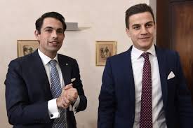 Tom van grieken (34) kreeg afgelopen week de wind van voor en van achter. Vlaams Belang Geeft Dries Van Langenhove Onderdak De Standaard Mobile