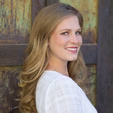 Tammy Stark's Instagram, Twitter & Facebook