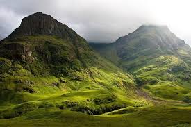 Although scottish highlands does not provide an opportunity for any new construction, there are always several homes available for purchase on a resale basis. Bilder Wanderung West Highland Way In Schottland Fotos