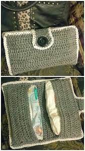 Free Crochet Pattern For A Simple Diaper And Wipes Clutch By Llama Beans Great Baby Shower Gift Diy Crochet Patterns Crochet Bag Diy Crochet