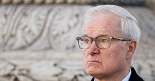 DGSE : Biélorussie, Liban... Bernard Emié, le négociateur secret de Macron 