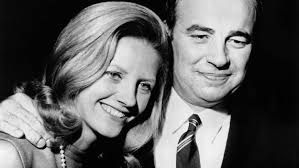 Dschungelcamp Tag 12: Tim und Kim fabulieren über Sex mit Dieter Bohlen