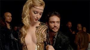 Dynevor told elle.com she would love to come back to the show, so long as she gets to have a little fun with jonathan bailey's character. Coronation Street S Sally Dynevor S Daughter Phoebe Appears In An Array Of Skimpy Outfits In The First Episode Of Tv Drama Snatch