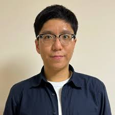 Hello everyone, I love making origami, is there a specific shop in Tokyo or  Osaka, that sales orogami paper? Thank you.