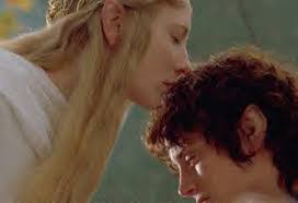 Estella Newsome's Instagram, Twitter & Facebook