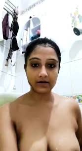 Kannada Insta Aunty Rajashree Bathing Shaving Pussy And Stripping Nude Full  Collection - EPORNER