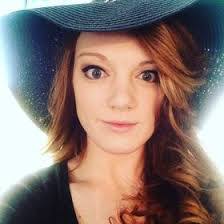 Amanda Redinger's Instagram, Twitter & Facebook