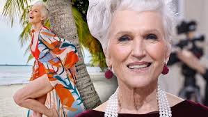 Elon Musk's mother revealed the secret of a perfect figure: At the age of 74,  she still looks like a model - Telegraph - Telegraph