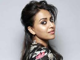 A bit tough n long but such a fun song to sing! Swara Bhasker Comedy Of Horrors For Swara Bhasker Sumeet Vyas Amol Parashar Naveen Kasturia Ashish Verma In Aapkey Kamrey Mein Koi Rehta Hai