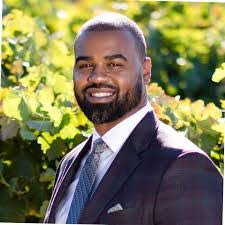 Michael Plato's Instagram, Twitter & Facebook