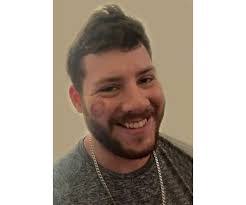 Alex Mott's Instagram, Twitter & Facebook