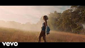 Directed by meji alabi for jm films. Chords Seyi Shay Right Now Chord Progression On Piano Guitar And Keyboard