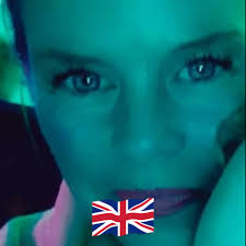 Hey lovely's! We'll be visiting Dawlish warren 16th-23rd June for my sons  2nd birthday im looking for a baker that will be able to do his birthday  cake Ill picture what we're