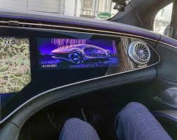 This is our preview of the mercedes eqs interior including the new huge hyperscreen, we're also talking about some technology details. Burlappcar 2022 Mercedes Eqs More Interior Pix