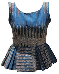 Voir plus d'idées sur le thème tenue africaine, mode africaine, vetement africain. Pin By Justine Kelack On African Dresses African Fashion African Print Tops African Print