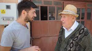 Ne pare rău să vă anunţăm că domnul sandu a murit aseară la vârsta de 80 de ani. Bchmnrvzyfrwm