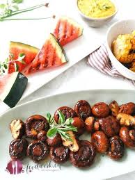 Balsamico Grill Champignons Gegrilltes Essen Lebensmittel Essen Und Balsamico Pilze