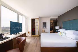 Hotel essex includes a terrace with city views and free high speed wifi access. Hotel Hotel Essex Chicago Trivago De