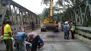 Dua pasang bakal calon di lamtim mendaftar di hari terakhir. Jalan Lintas Tengah Way Kanan Ditutup Hanya Kendaraan Jenis Ini Boleh Lewat Jalur Alternatif Tribun Sumsel