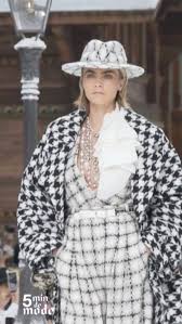 Loïc prigent est de retour pour ce long format. Loic Prigent The First Chanel Show Without Karl