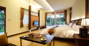 南投埔里 綠莊飛閣渡假會館from大台灣旅遊網 home home decor furniture