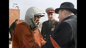 И этот полёт стал удачным. Pervyj Polet Cheloveka V Kosmos Kratkaya Hronika Youtube