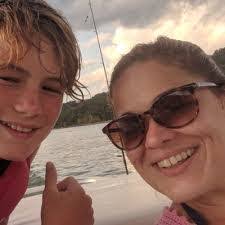 Sheena Barry's Instagram, Twitter & Facebook