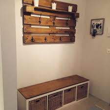 Garderobe aus paletten bauen : Palette Garderobe Paletten Garderobe Garderoben Rustikal Garderoben Eingangsbereich