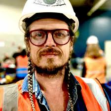 Von Arrington's Instagram, Twitter & Facebook