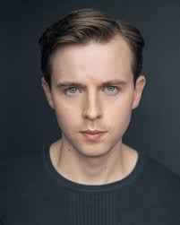 Ben Ewing's Instagram, Twitter & Facebook