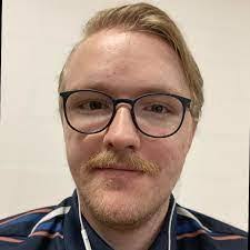 Timothy Hinds's Instagram, Twitter & Facebook