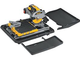 The Best Tile Saw In 2016 A Top 5 Review Roundup Sharpen Up Dewalt Tools Tile Saw Dewalt