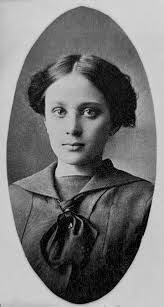 Why was Olive Unora Tjossem's headstone labeled as "Olive U"?