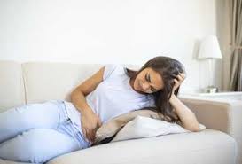 Endometriose: novo consenso define quando tratar com remédio e quando operar