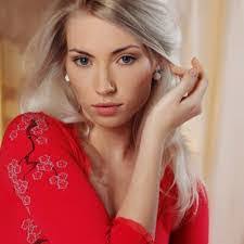 Tabatha Lockhart's Instagram, Twitter & Facebook