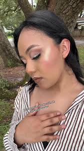 Exploring the Fanny Davalos Makeup Collection