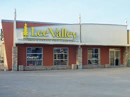 We have graters, garlic presses, pestle and mortar sets, spatulas, peelers, ladles and more. Winnipeg Lee Valley Tools