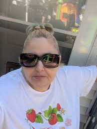 Creating christmas photos of yorkie girls