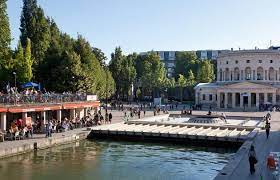 Loui franke is a paris resident and the author of parisian postcards. La Rotonde Stalingrad Fremdenverkehrsamt Paris